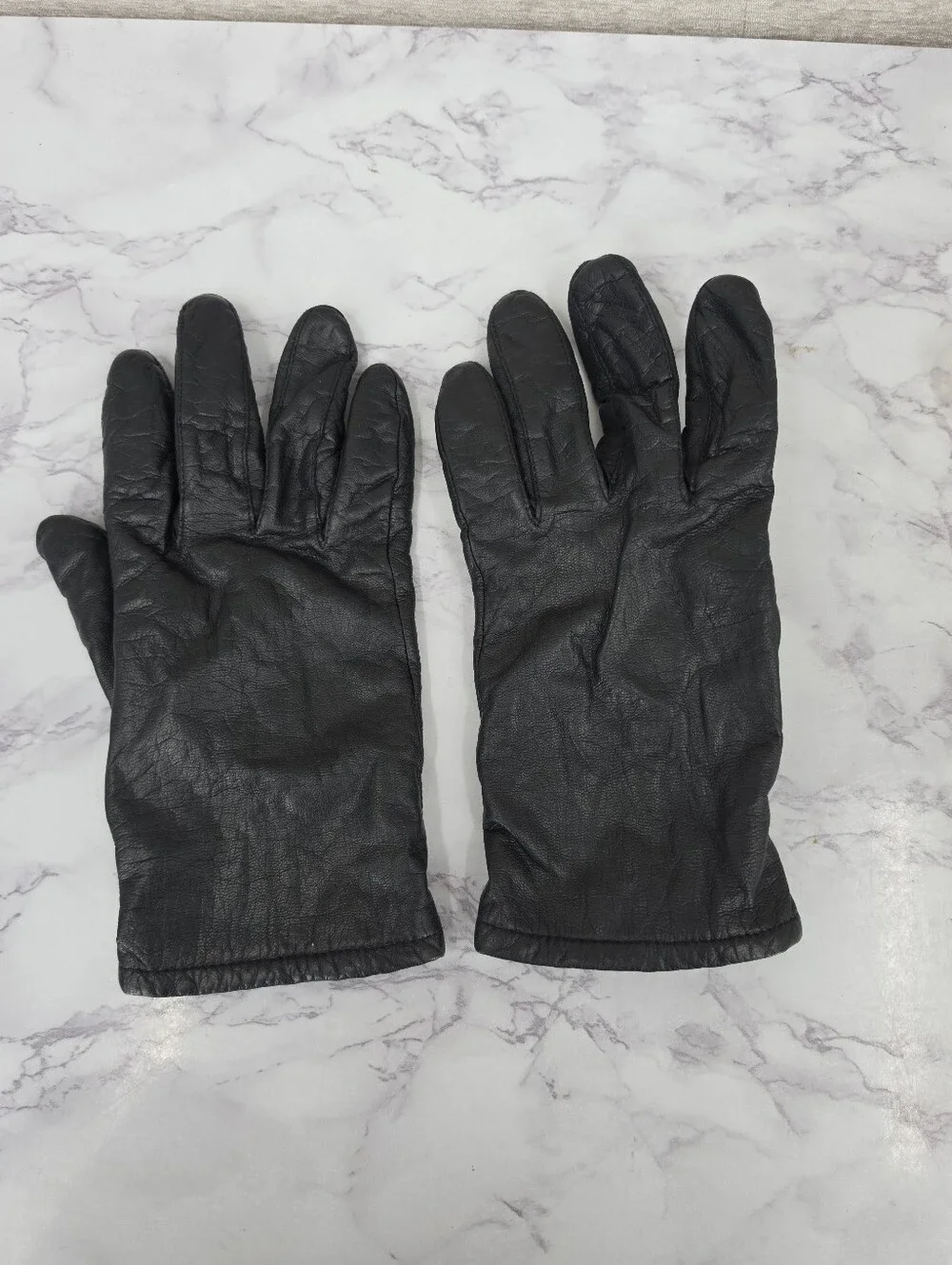 Fownes Short Black Leather Driving Gloves